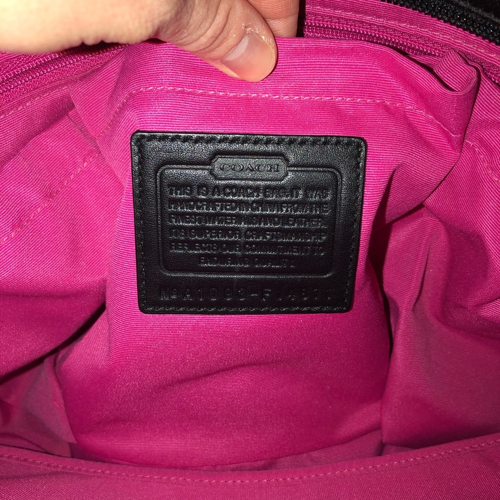 Black and gray large coach  bag. No A1093-F14871. - Picture 6 of 6